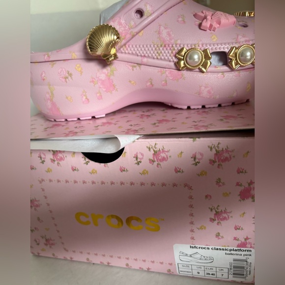 LoveShackFancy X Crocs Classic Platform Clog Size 9 - Picture 6 of 7